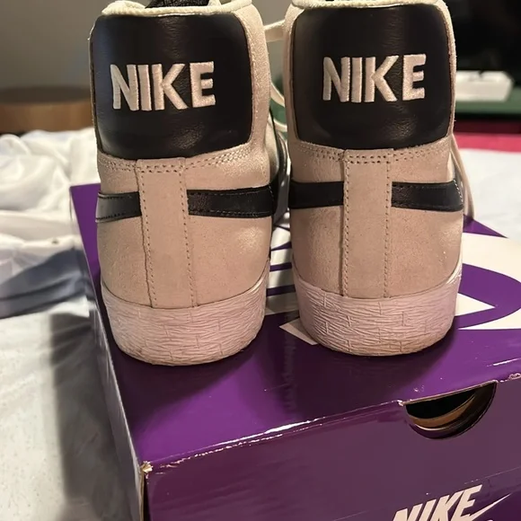 Nike SB Zoom Blazer Mid - Picture 4 of 7